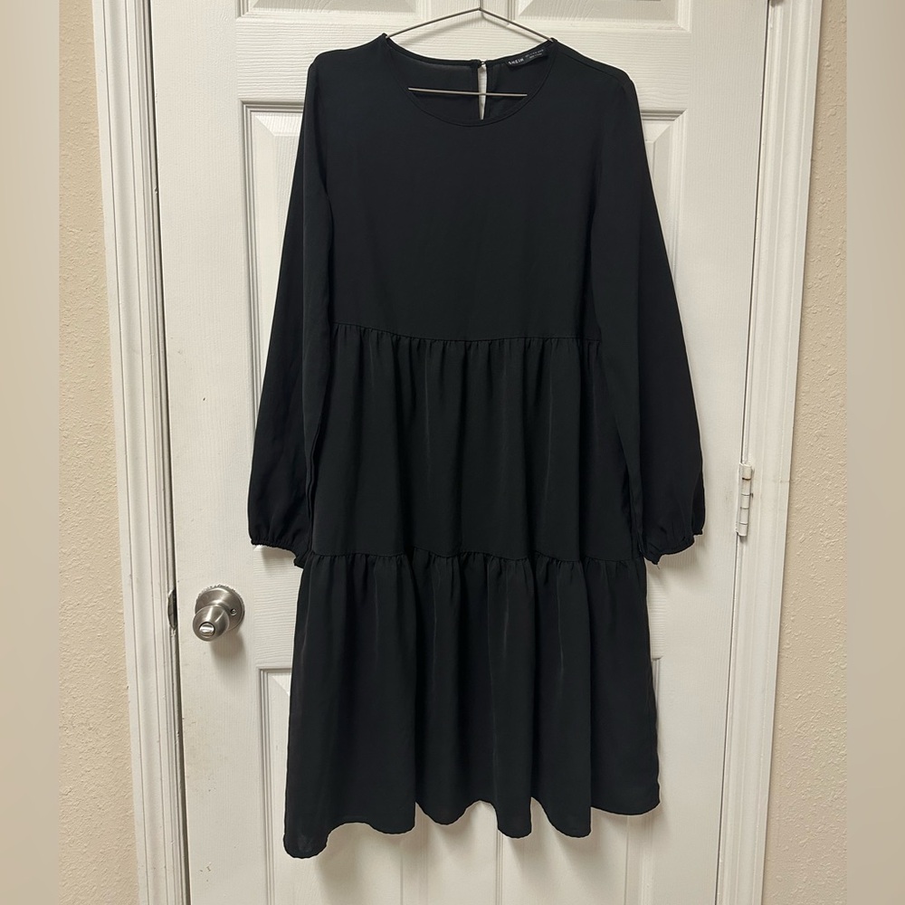SHEIN Black tiered midi dress